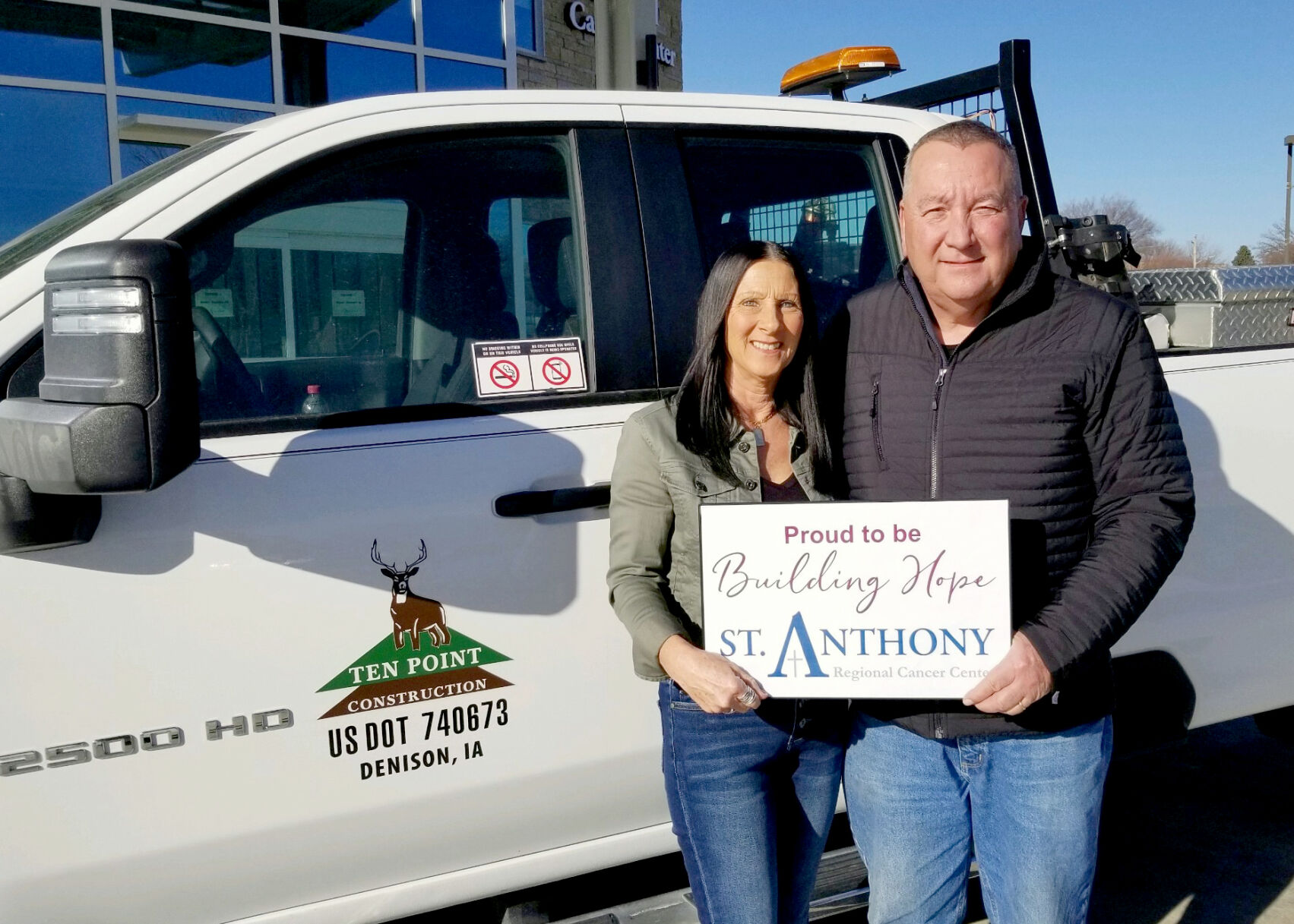 Ten Point Construction owners donate to Regional Cancer Center